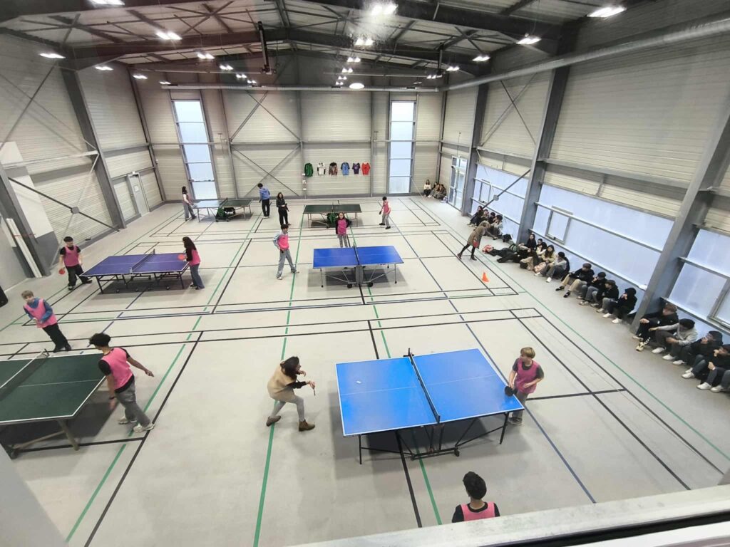ensemble scolaire école sainte-thérèse collège saint-michel rosporden tennis de table